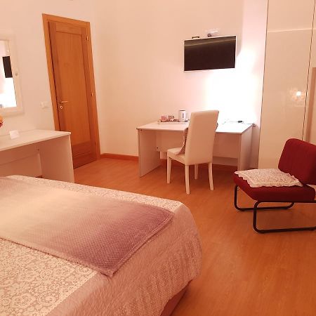 B&B Abatjour - Ambiente Sanificato - Test Antilegionella Assolto Foggia Extérieur photo